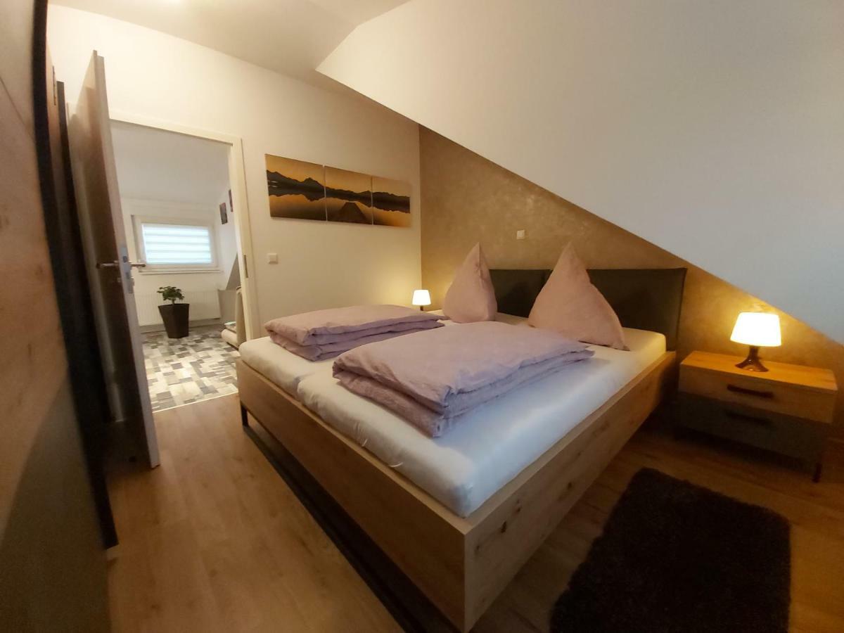 Apartment Claudia Sinsheim Dış mekan fotoğraf