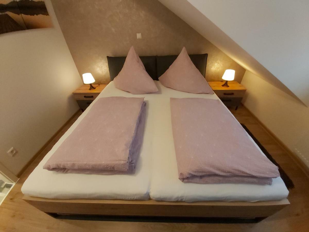 Apartment Claudia Sinsheim Dış mekan fotoğraf